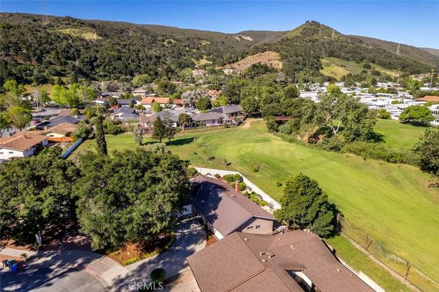 1736 Royal Court, San Luis Obispo, CA 93405