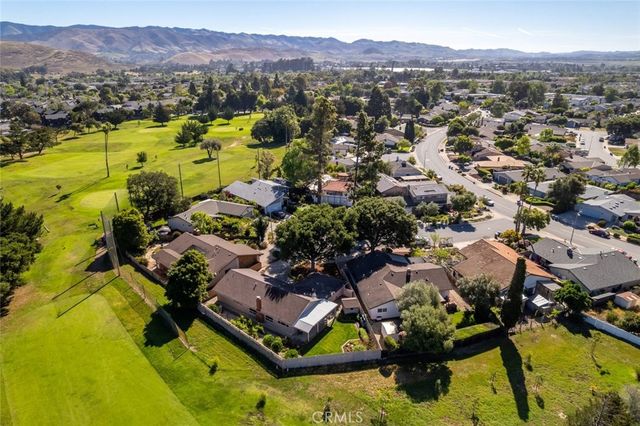 1736 Royal Court, San Luis Obispo, CA 93405