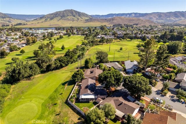 1736 Royal Court, San Luis Obispo, CA 93405
