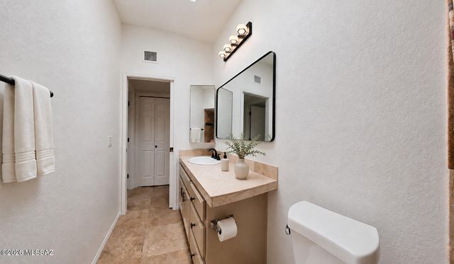 6887 E Via Vigna, Tucson, AZ 85750