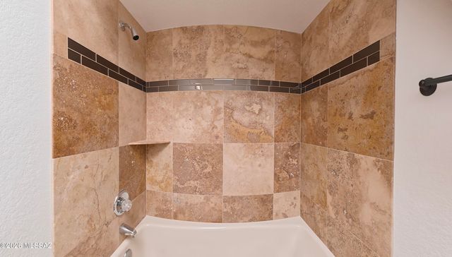 6887 E Via Vigna, Tucson, AZ 85750