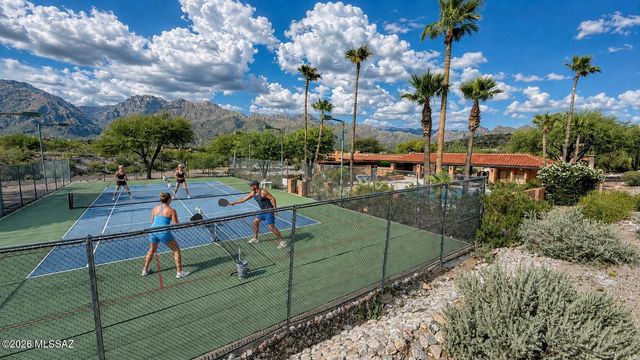 6887 E Via Vigna, Tucson, AZ 85750