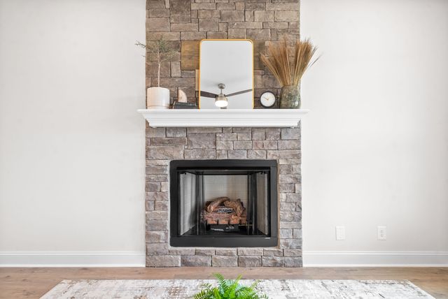 366 Galway Dr, Clarksville, TN 37042