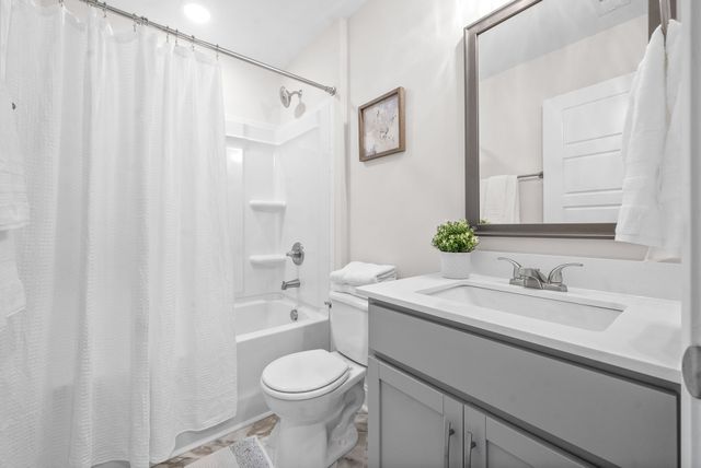 366 Galway Dr, Clarksville, TN 37042