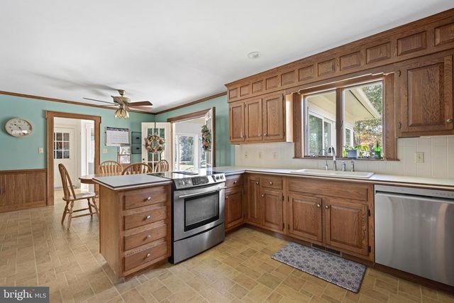 930 JOHNSON RD, Salisbury, MD 21804