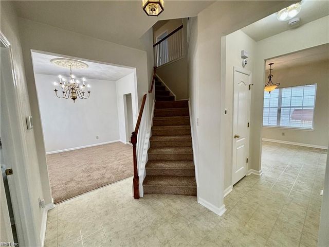 301 Lincoln RD, Chesapeake, VA 23320