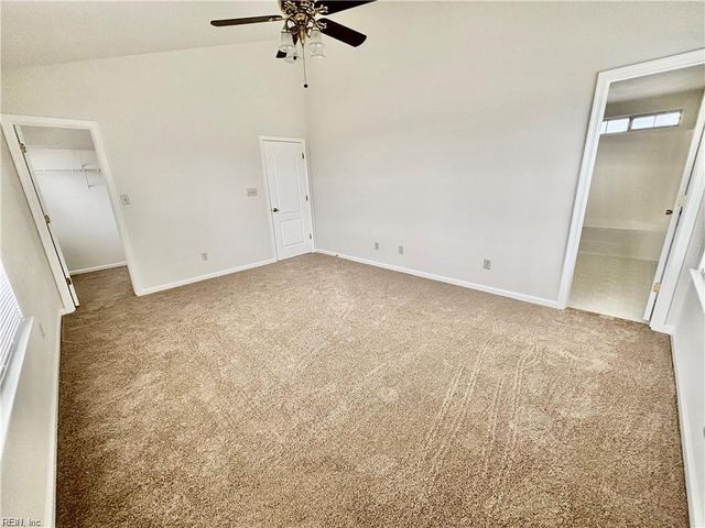 301 Lincoln RD, Chesapeake, VA 23320