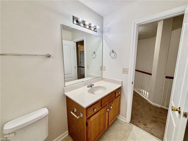 301 Lincoln RD, Chesapeake, VA 23320