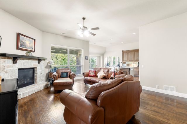 1016 Stanbridge Drive, Wylie, TX 75098