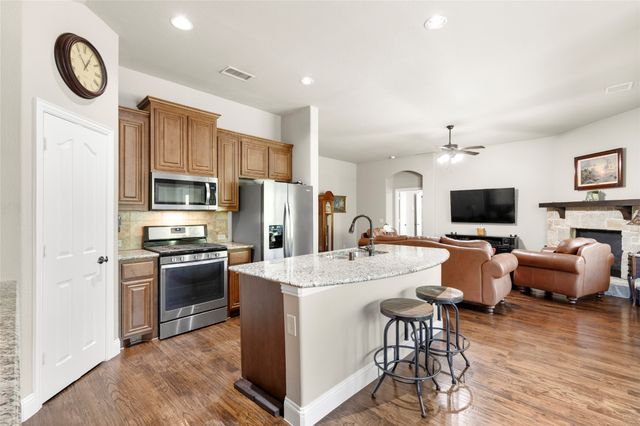 1016 Stanbridge Drive, Wylie, TX 75098