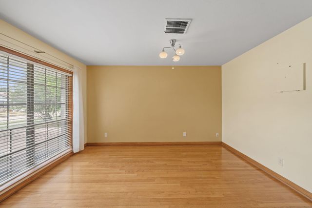 2707 Droxford Drive, Houston, TX 77008