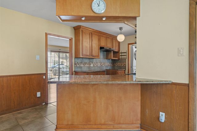 2707 Droxford Drive, Houston, TX 77008