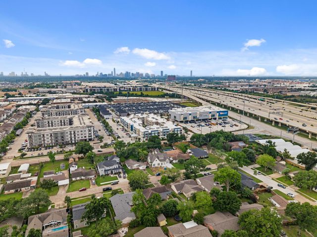 2707 Droxford Drive, Houston, TX 77008