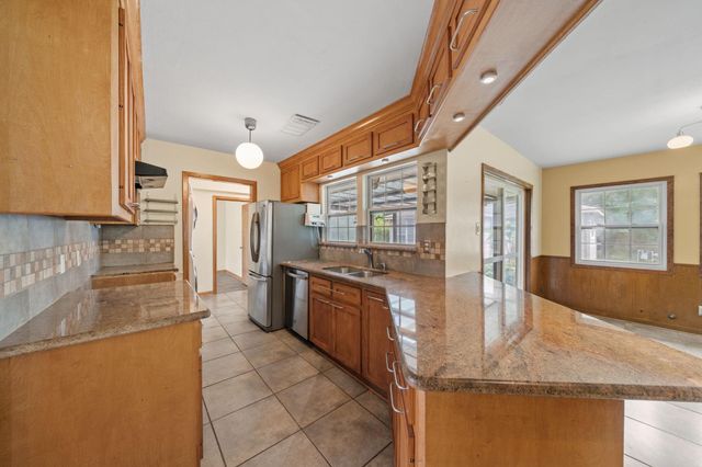 2707 Droxford Drive, Houston, TX 77008