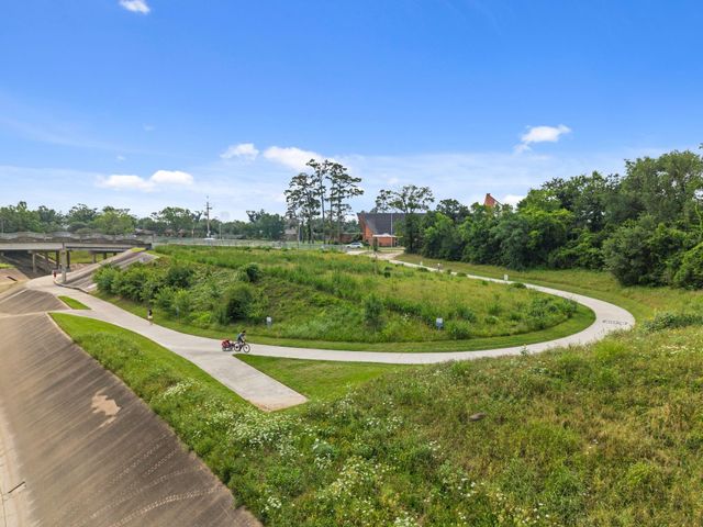 2707 Droxford Drive, Houston, TX 77008
