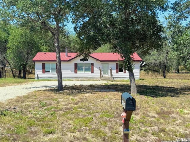 22819 Grand Spg, Elmendorf, TX 78112