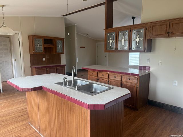 22819 Grand Spg, Elmendorf, TX 78112