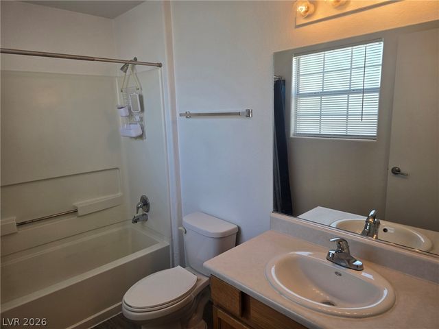 2517 Danborough Court 106, Las Vegas, NV 89106