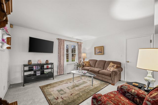 1225 Country Club Drive, Niles, MI 49120