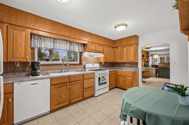 1225 Country Club Drive, Niles, MI 49120