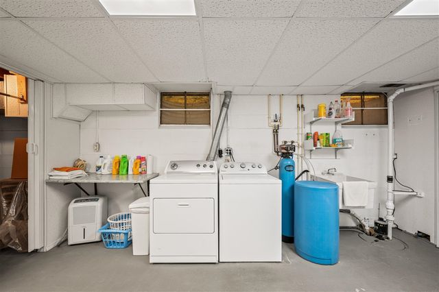 1225 Country Club Drive, Niles, MI 49120