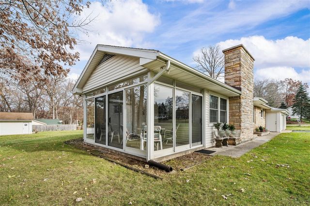 1225 Country Club Drive, Niles, MI 49120