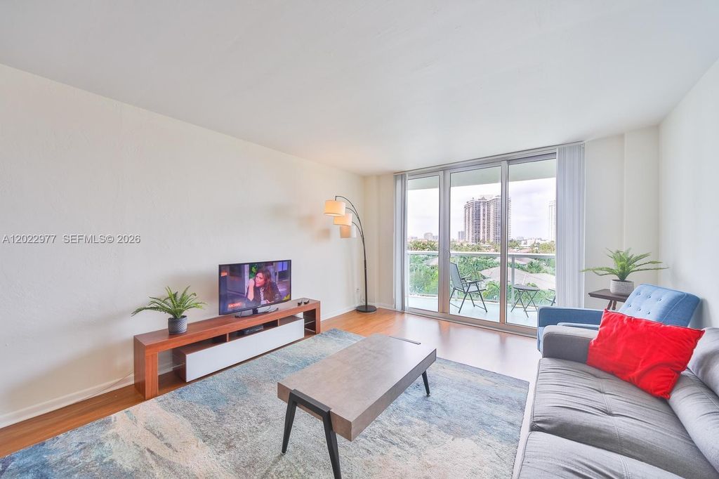 19370 Collins Ave 622, Sunny Isles Beach, FL 33160