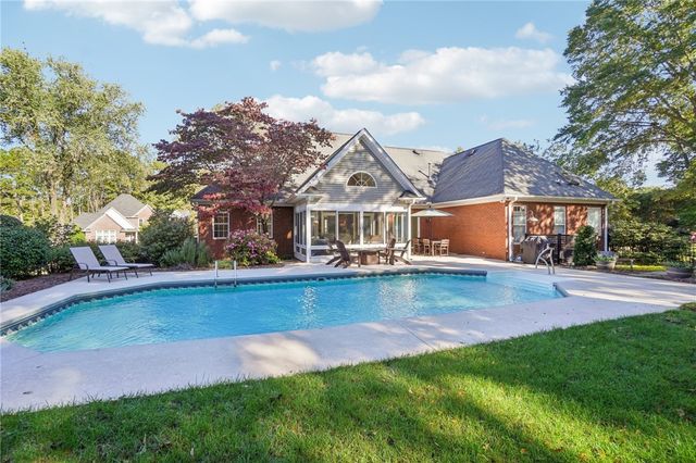 102 Lockmere Court, Easley, SC 29642