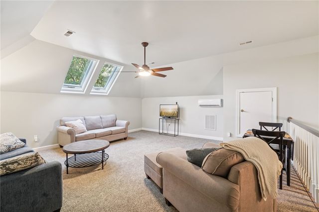 102 Lockmere Court, Easley, SC 29642