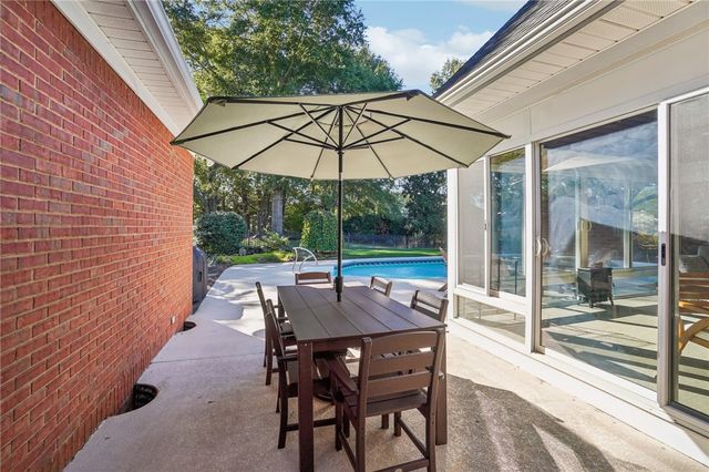 102 Lockmere Court, Easley, SC 29642