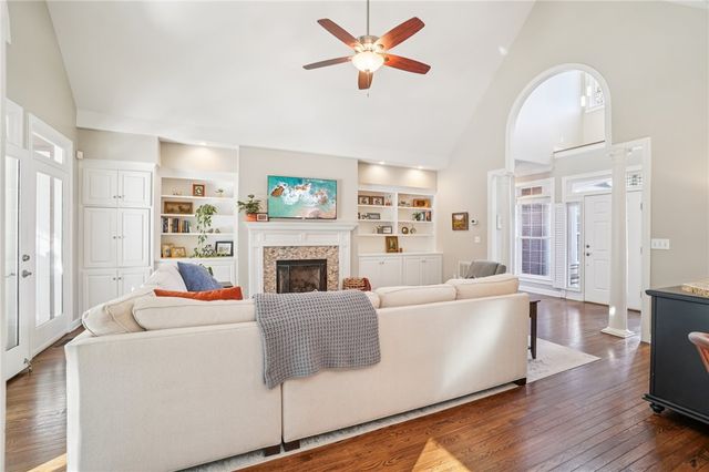 102 Lockmere Court, Easley, SC 29642