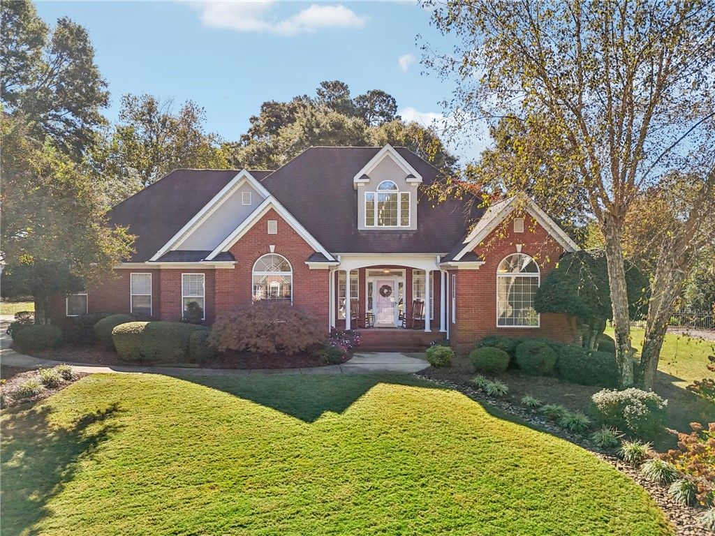 102 Lockmere Court, Easley, SC 29642