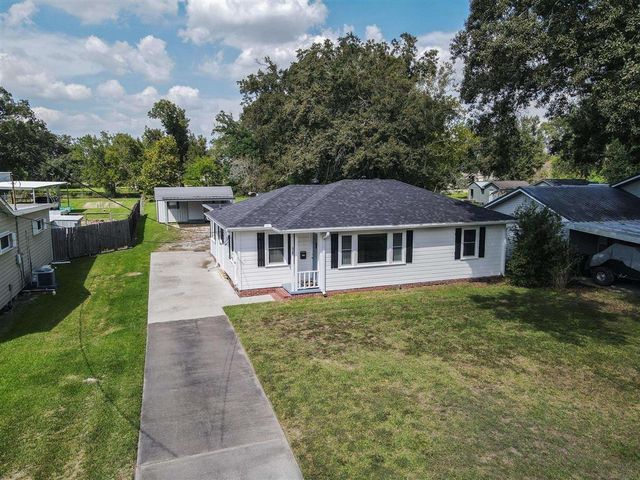 428 W Claude Street W, Lake Charles, LA 70605