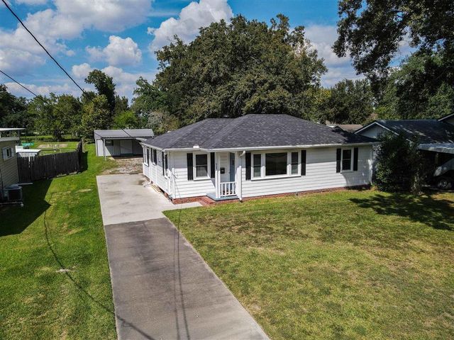 428 W Claude Street W, Lake Charles, LA 70605