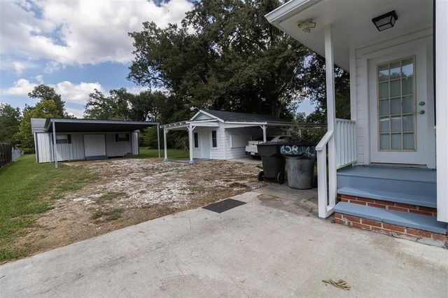 428 W Claude Street W, Lake Charles, LA 70605