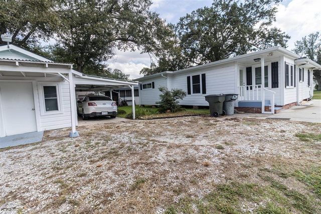 428 W Claude Street W, Lake Charles, LA 70605