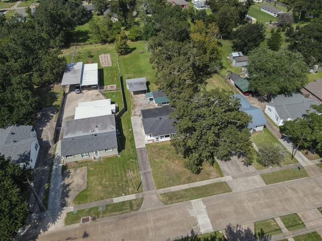 428 W Claude Street W, Lake Charles, LA 70605