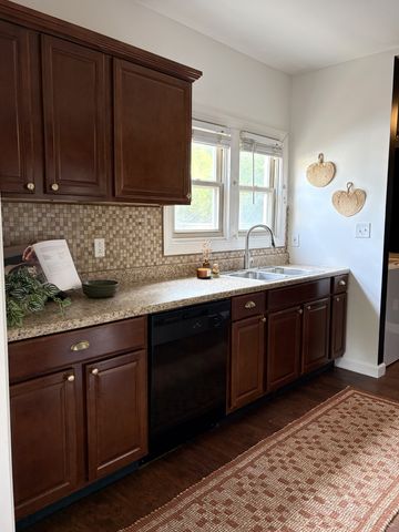 1402 Berry St, Old Hickory, TN 37138