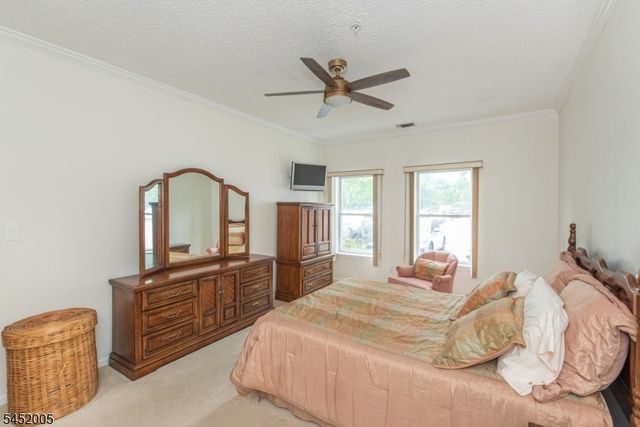 607 Brittany Dr, Wayne Twp., NJ 07470
