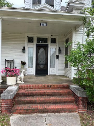 1738 Lamar Avenue, Paris, TX 75460