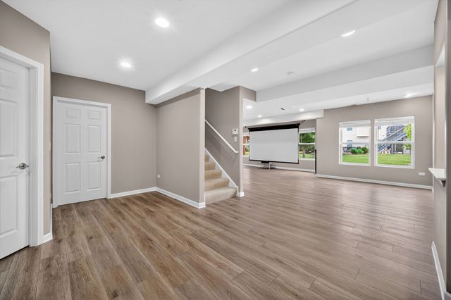 321 Parker Place, Oswego, IL 60543