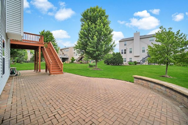 321 Parker Place, Oswego, IL 60543