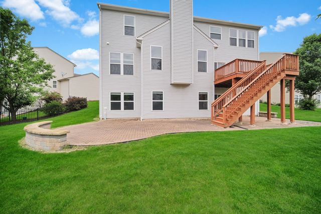 321 Parker Place, Oswego, IL 60543