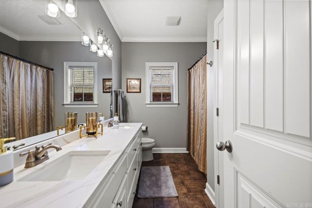 283 Lake Valley Drive, Maumelle, AR 72113