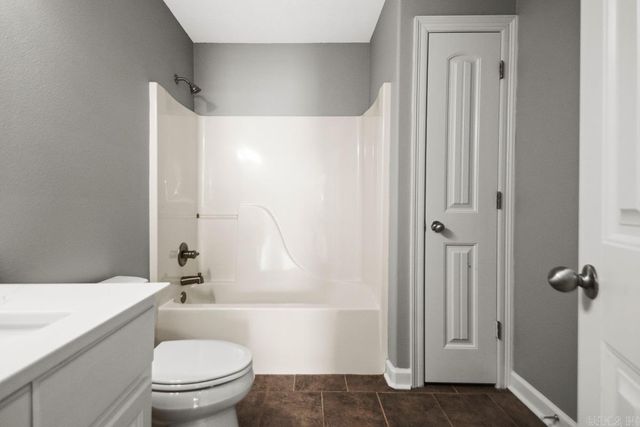 283 Lake Valley Drive, Maumelle, AR 72113