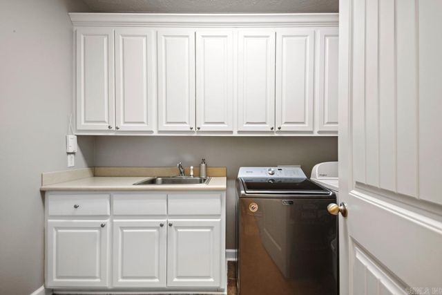 283 Lake Valley Drive, Maumelle, AR 72113