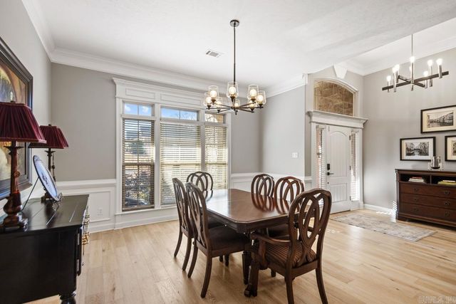 283 Lake Valley Drive, Maumelle, AR 72113