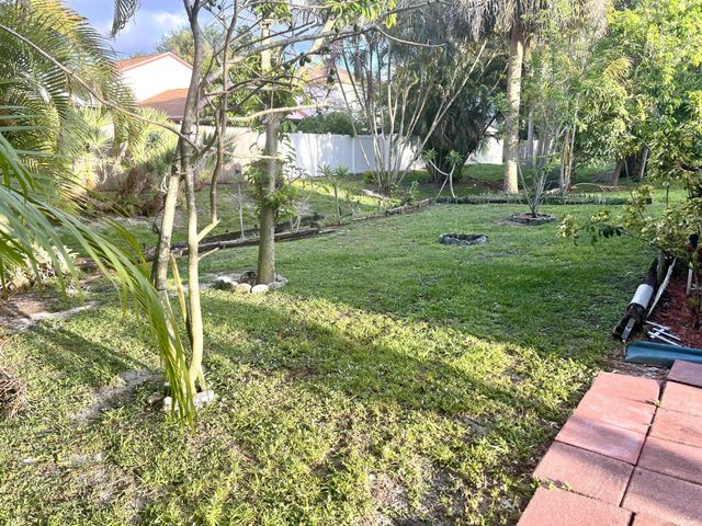 1364 Sweet William Lane, West Palm Beach, FL 33415