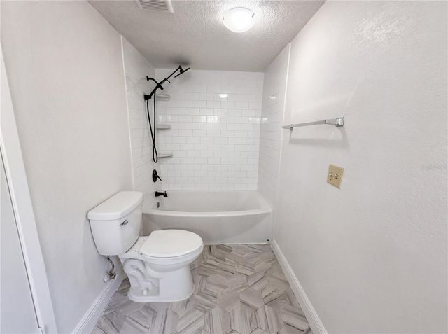 2534 VICTARRA CIRCLE, Lutz, FL 33559