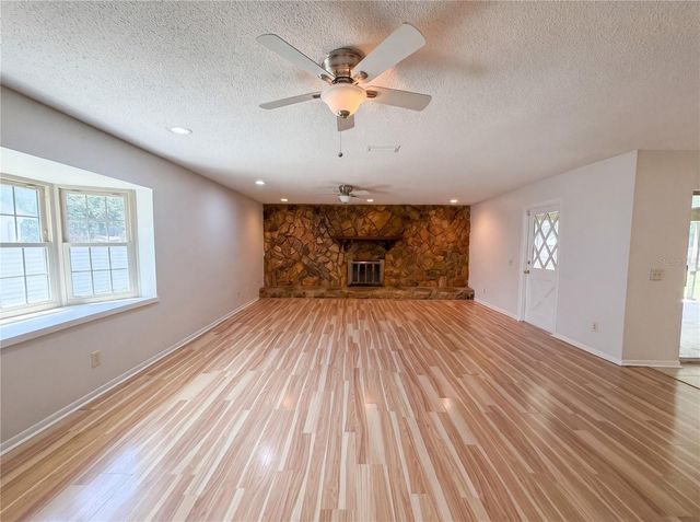 2534 VICTARRA CIRCLE, Lutz, FL 33559